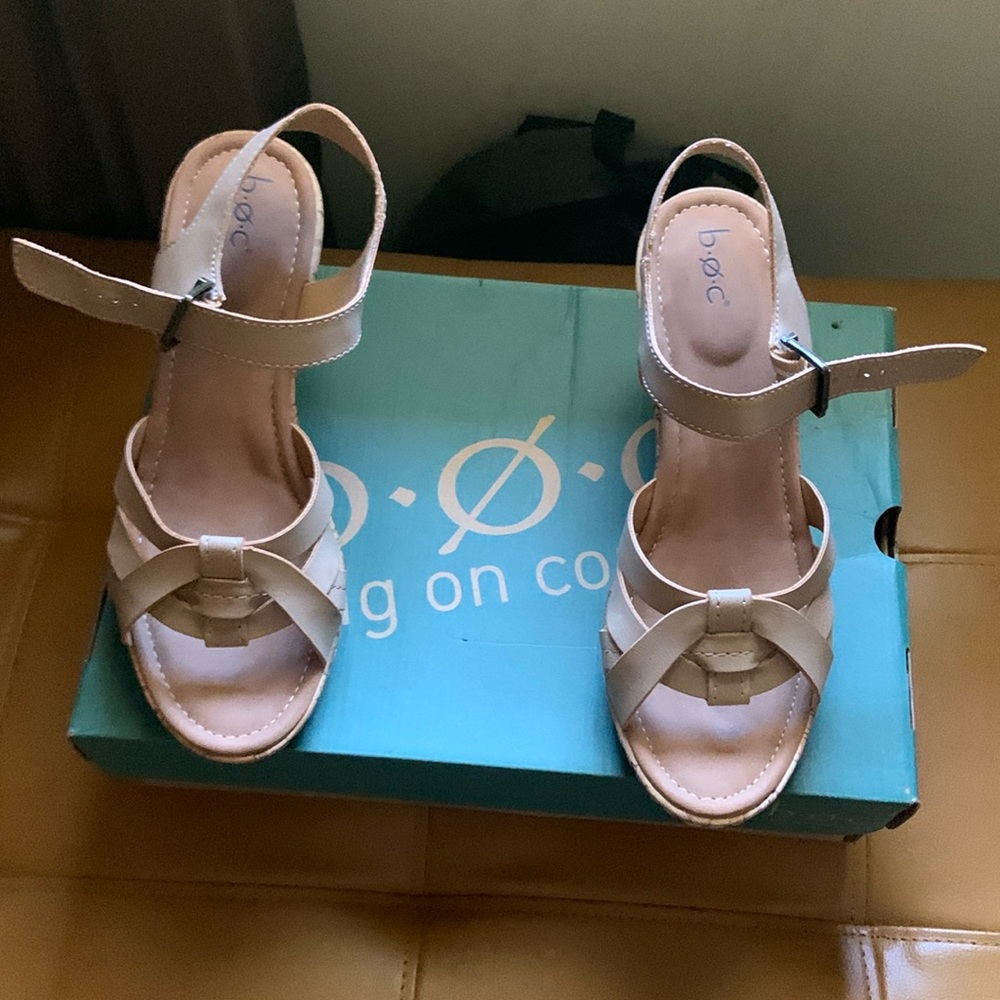 BOC Sharrah  Platform Wedge in Cream
